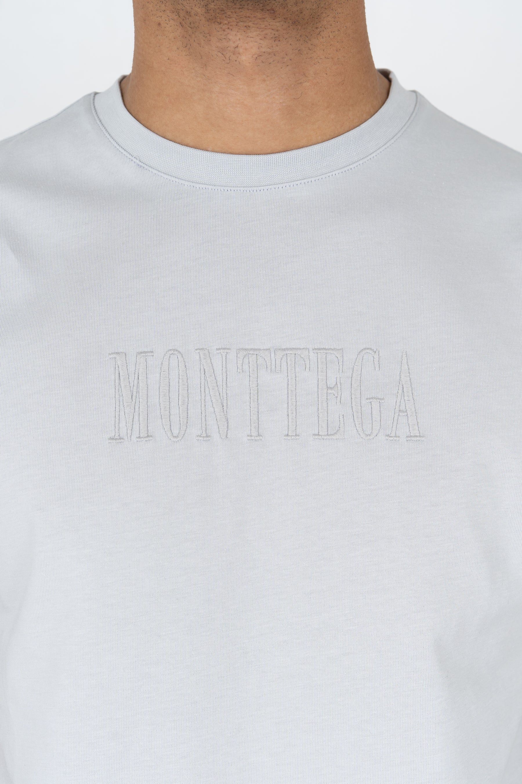 EMBROIDERED IDENTITY T-SHIRT
